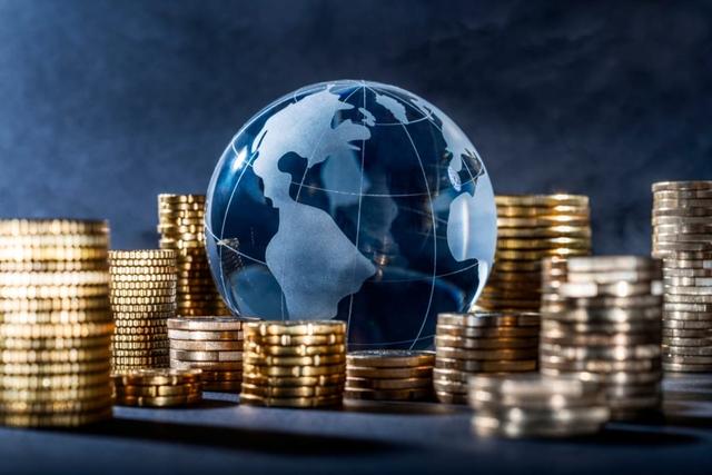 Top 10 largest economies in the world and their major GDP contributors